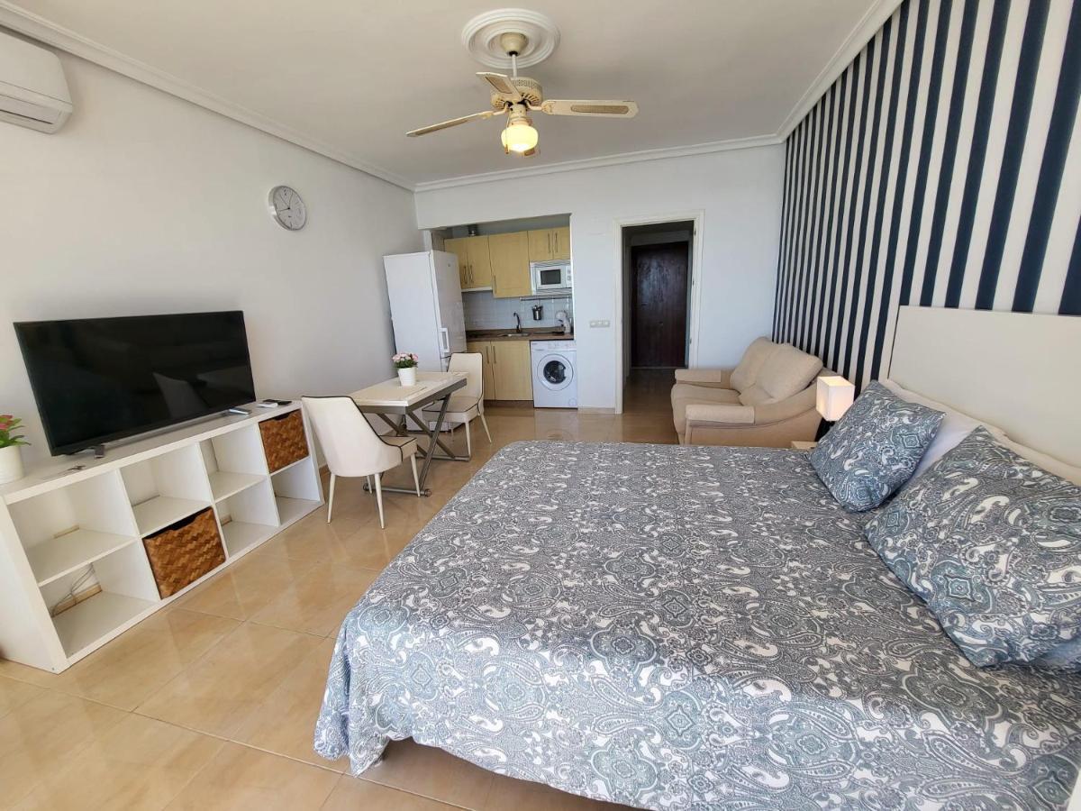 Apartmán El Espigon De Santa Clara Torremolinos Exteriér fotografie